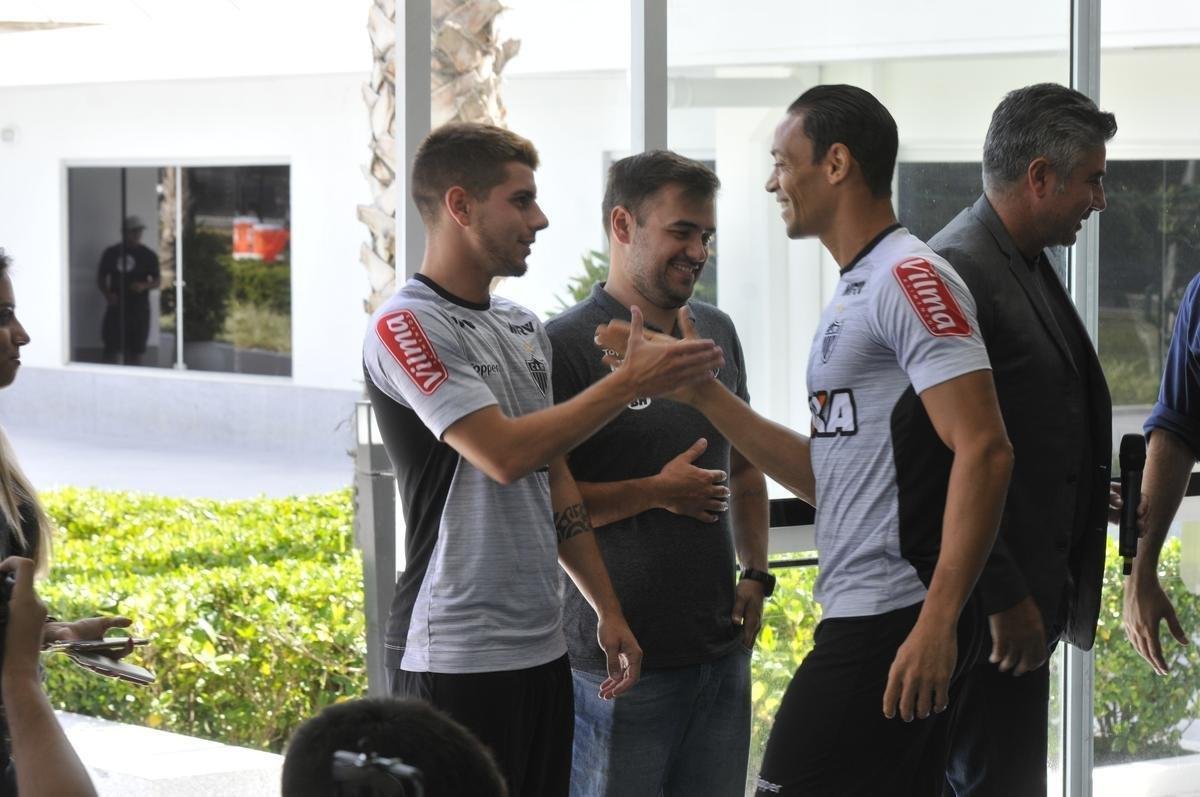 Veja fotos da apresentao de Toms Andrade no Atltico