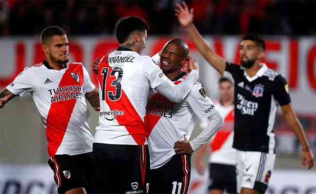 River Plate aplicou 4 a 0 no Colo Colo e beneficiou o Fortaleza na Libertadores