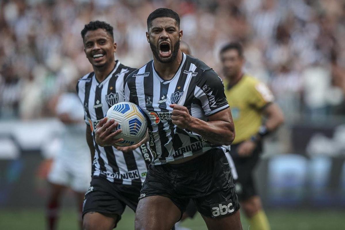 Com os dois gols na virada sobre o Fluminense, Hulk deixou a marca de Dario para trs