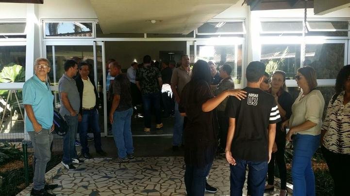 Ex-jogador do Cruzeiro, Zé Carlos morreu nessa terça-feira (12/6), aos 73 anos. Ele foi velado no Cemitério Parque da Colina, em Belo Horizonte. O enterro acontece no mesmo local.