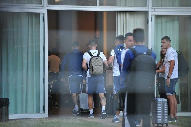 Seleo Argentina chegou a Belo Horizonte para jogo contra o Brasil