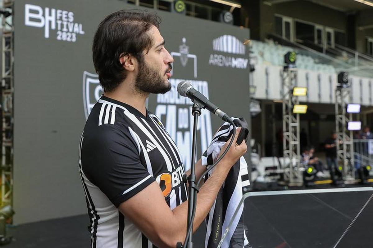 Fotos de autoridades, dirigentes e polticos na inaugurao da Arena MRV