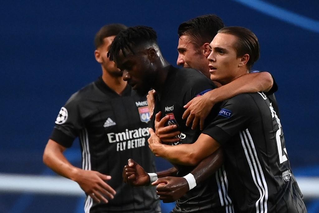 Manchester City e Lyon duelam pela ltima vaga nas semifinais da Liga dos Campees