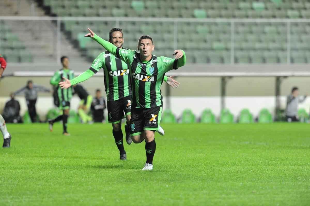 Amrica e Boa Esporte se enfrentaram no Independncia, pela 13 rodada da Srie B do Campeonato Brasileiro