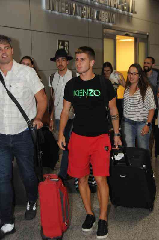 Meia argentino Toms Andrade, de 21 anos, vindo do River Plate, chegou a BH para defender o Atltico