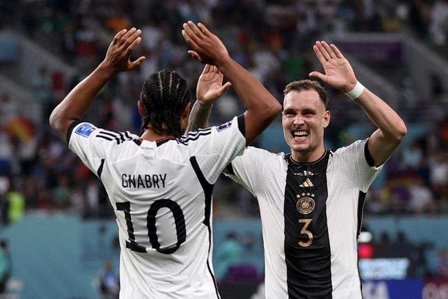 Pela primeira rodada do Grupo E da Copa do Mundo, Alemanha e Japo se enfrentam no  Estdio Internacional Khalifa, em Doha