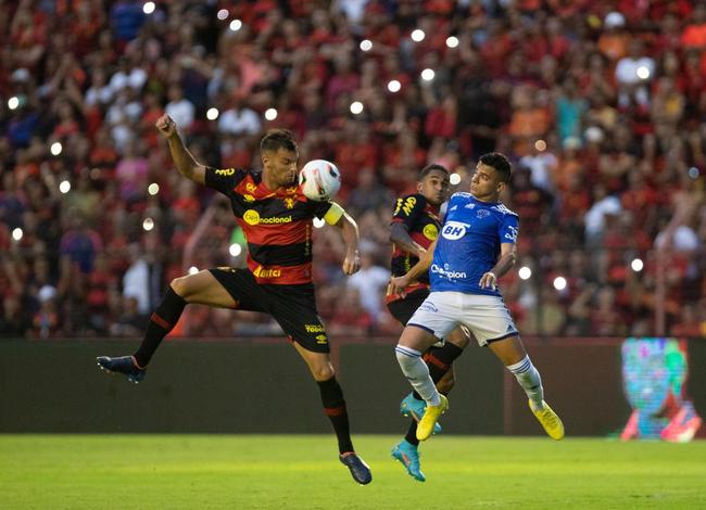 Cruzeiro foi batido pelo Sport por 3 a 1 na Ilha do Retiro pela Série B