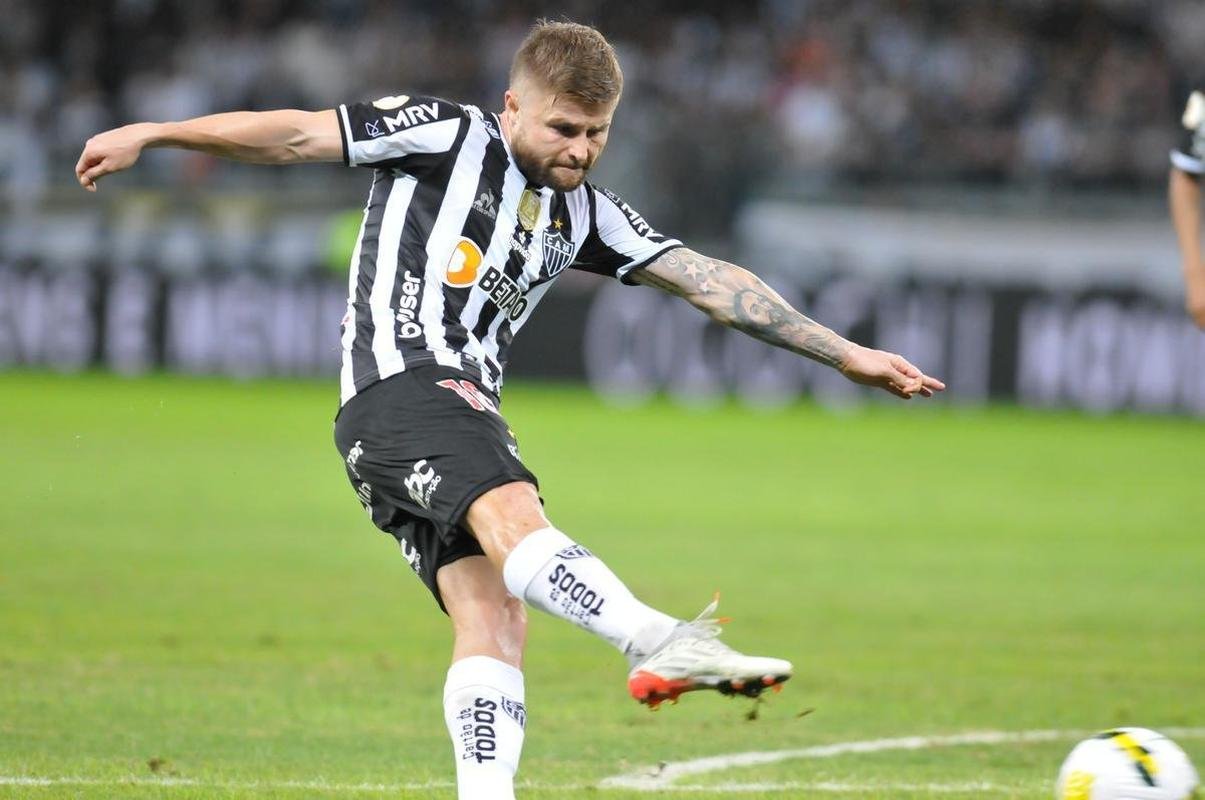 Fotos do jogo entre Atltico e Ava, pelo Campeonato Brasileiro