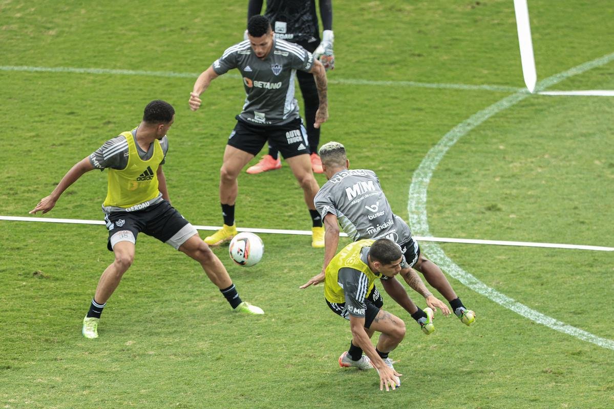 Fotos do ltimo treino do Atltico antes de pausa para festas de fim de ano