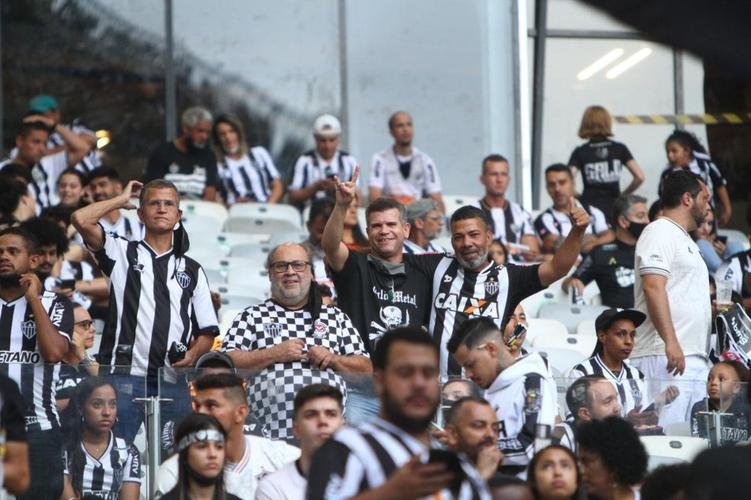 Fotos da torcida do Atltico no Mineiro durante a partida contra o Juventude pela 34 rodada do Campeonato Brasileiro