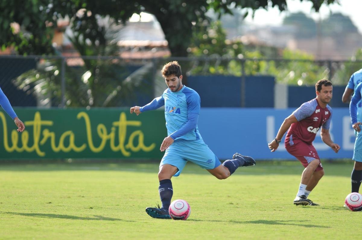 Fotos do ltimo treino do Cruzeiro antes do jogo diante do Tupi, pela semifinal do Campeonato Mineiro