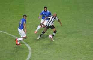 Fotos do jogo entre Cruzeiro e Botafogo, no Independncia, pela 30 rodada da Srie B do Campeonato Brasileiro
