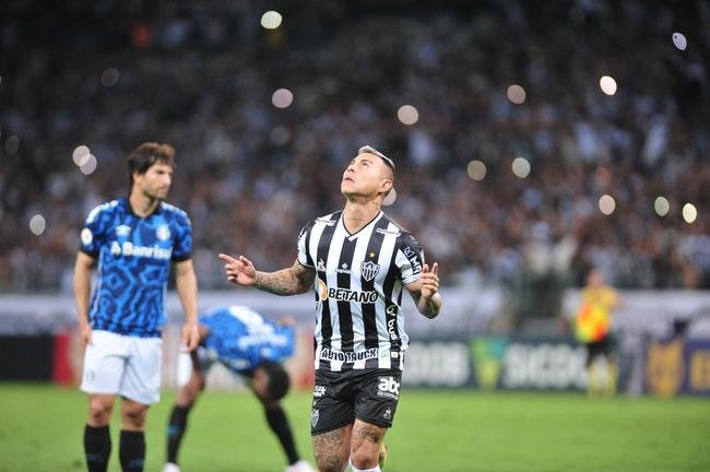 Fotos do jogo entre Atltico e Grmio, no Mineiro, em BH, pela 19 rodada do Campeonato Brasileiro