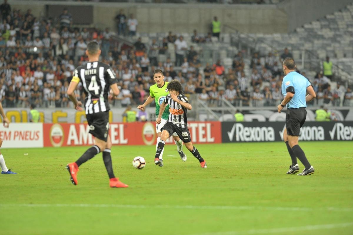 Veja fotos da partida entre Atltico e Zamora, no Mineiro