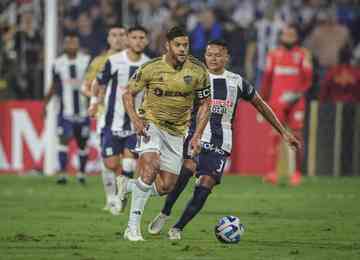 Atacante teve mal estar na véspera de partida decisiva na Libertadores, mas marcou o gol que encaminhou classificação