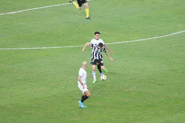 Atltico e orinthians se enfrentaram no Mineiro, neste domingo (24), em jogo vlido pela 19 rodada da Srie A do Campeonato Brasileiro.