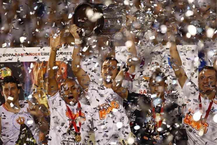 7º Santos - acumulou cinco troféus válidos para o ranking do SporTV, sendo eles: os Paulistas de 2011, 2012, 2015 e 2016 e a Libertadores de 2011. 
