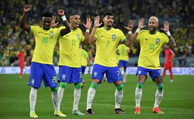 Jogadores da Seleo Brasileira celebraram gols sobre a Coreia do Sul com vrias dancinhas 