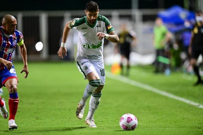 Veja as fotos do confronto entre Amrica e Bahia, no estdio Independncia, em BH, pela 27 rodada do Campeonato Brasileiro.