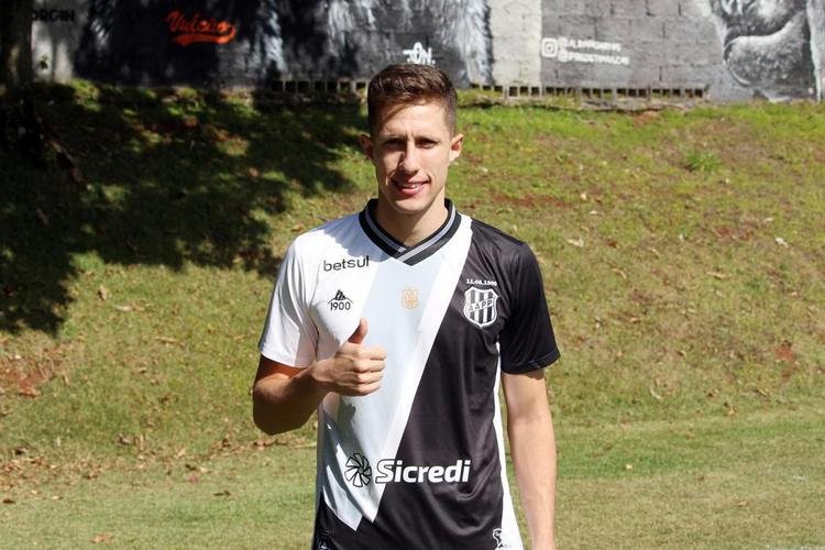 Richard, atacante (Ponte Preta)