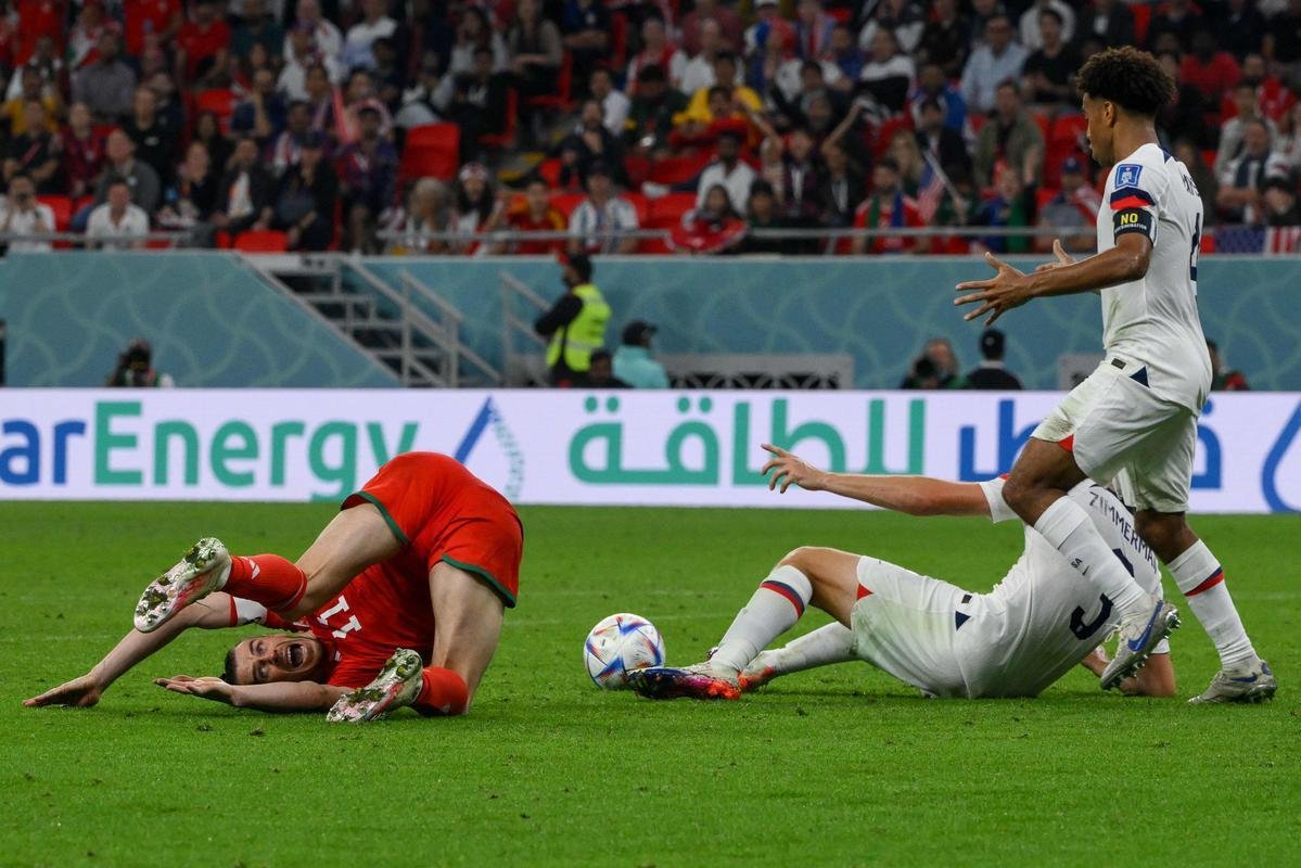 Fotos do jogo entre Estados Unidos e Pas de Gales no Estdio Ahmad bin Ali, pelo Grupo B da Copa do Mundo, no Catar