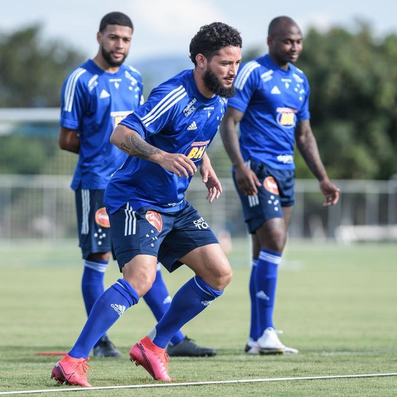 Fotos do treino do Cruzeiro desta quinta-feira, 19/11, na Toca da Raposa II