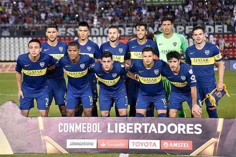 Boca Juniors é campeão argentino com ajuda do River, maior rival