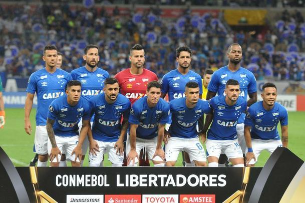 Fotos do primeiro tempo do duelo entre Cruzeiro e Vasco, no Mineiro, pela Copa Libertadores