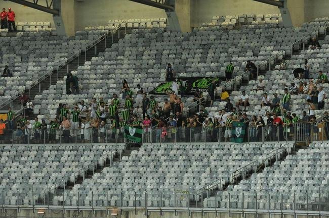Fotos da torcida do Amrica, no Mineiro, no clssico contra o Atltico pelo Grupo D da Copa Libertadores