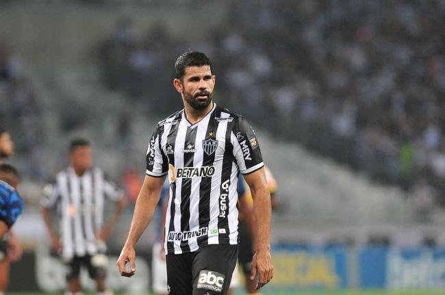 Fotos do jogo entre Atltico e Grmio, no Mineiro, em BH, pela 19 rodada do Campeonato Brasileiro