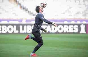 Levir Culpi comanda treino no Mineiro antes da estreia no Grupo E da Libertadores