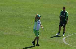 Adilson comandou o primeiro treino no Amrica nesta quarta-feira