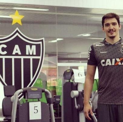 Uilson - goleiro (está no departamento médico)