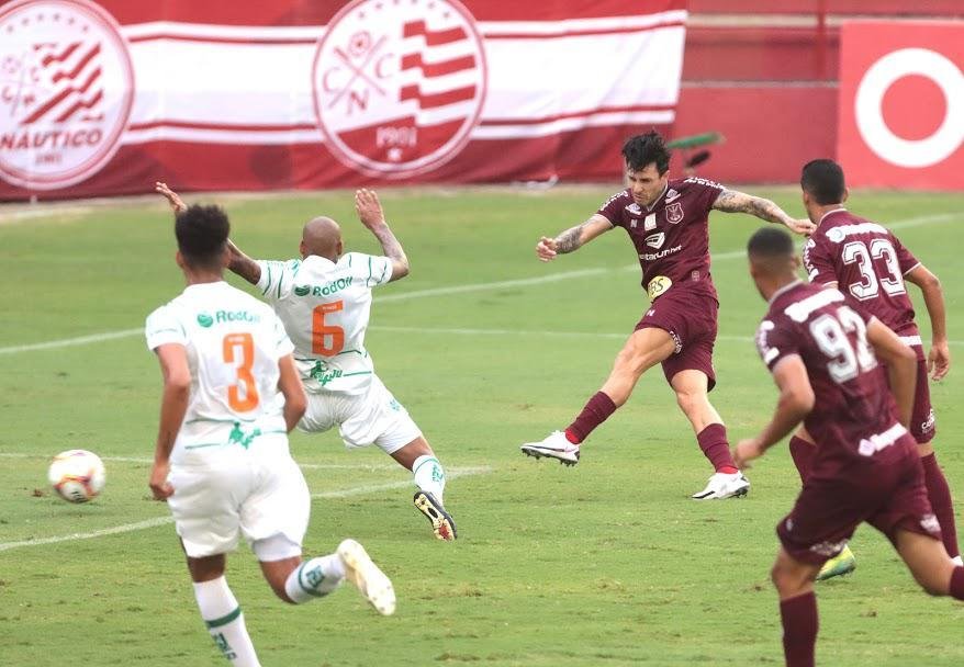 Nutico empata, em 3 a 3, com time do Juventude nos Aflitos e se complica na Srie B
