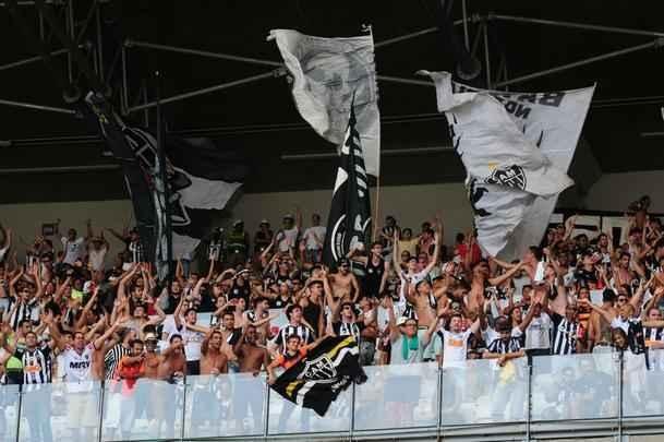 Torcedores do Atltico no Mineiro durante o clssico contra o Cruzeiro pela 26 rodada do Brasileiro