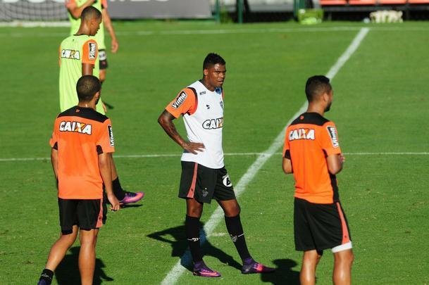 Jogadores se reapresentaram aps o empate contra o Flamengo, no Mineiro