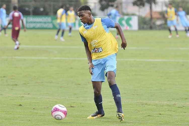 Cac - zagueiro do Cruzeiro - 25/04/1999