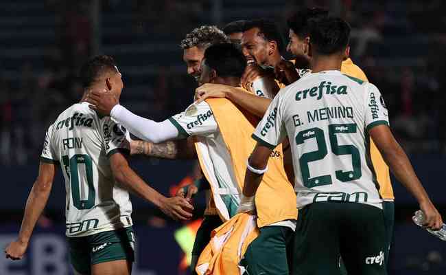 Palmeiras venceu o Cerro Porteo por 3 a 0 no Paraguai