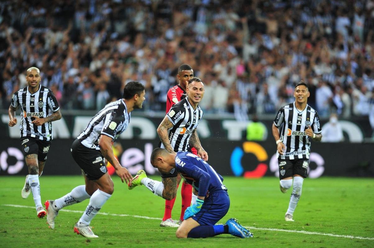 Fotos da vitria do Atltico sobre o Athletico-PR, no Mineiro, no jogo de ida da final da Copa do Brasil