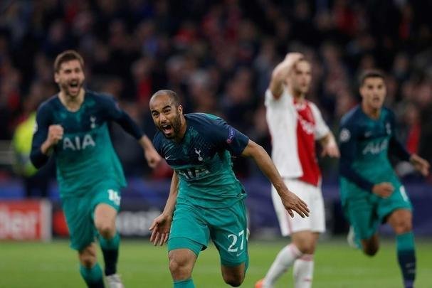Lucas marcou três vezes contra o Ajax e conduziu o Tottenham à final da Liga dos Campeões