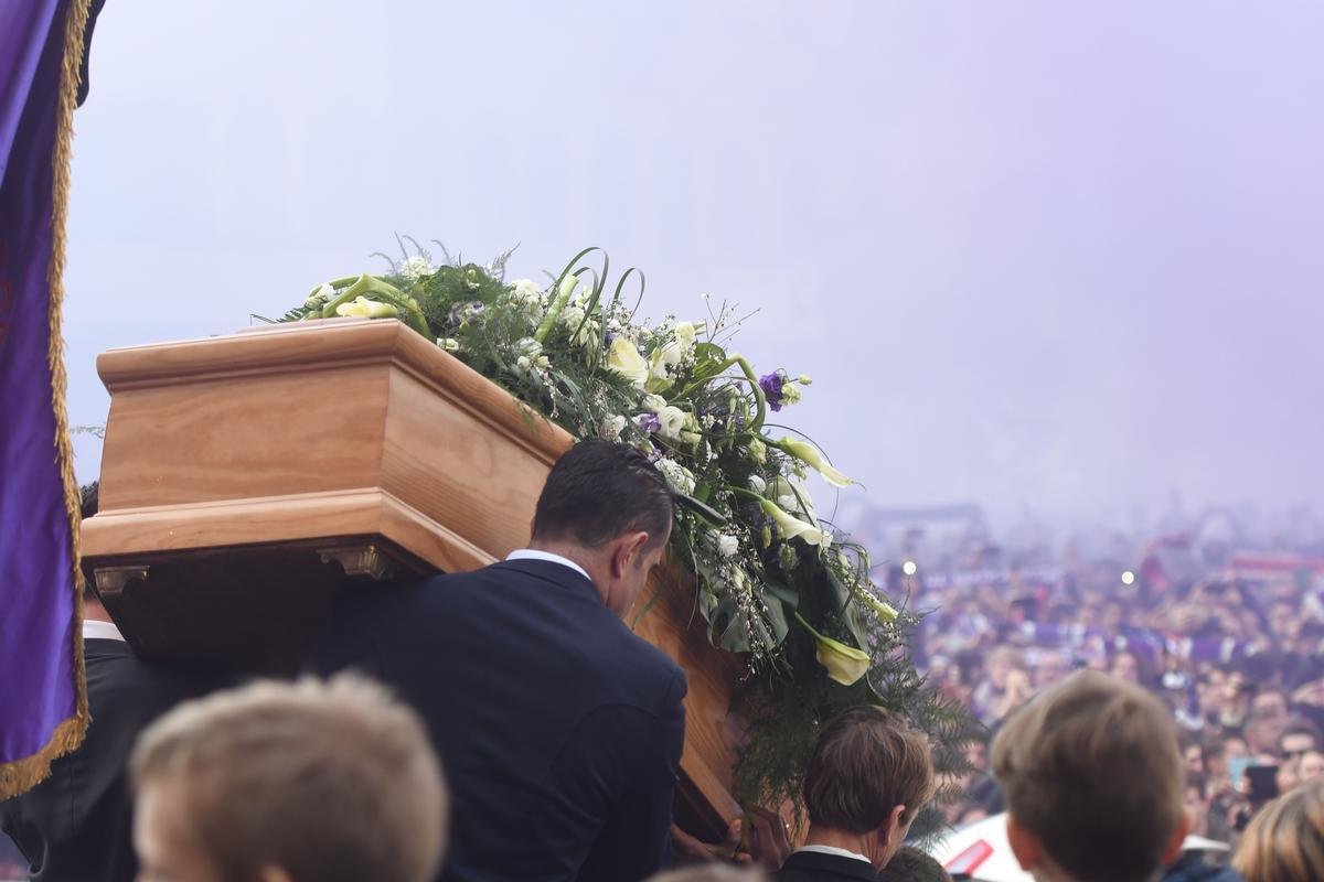 Imagens do funeral de Davide Astori em Florena
