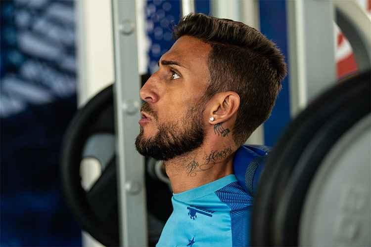 Sport confirma acerto com Rafael Marques, ex-Cruzeiro