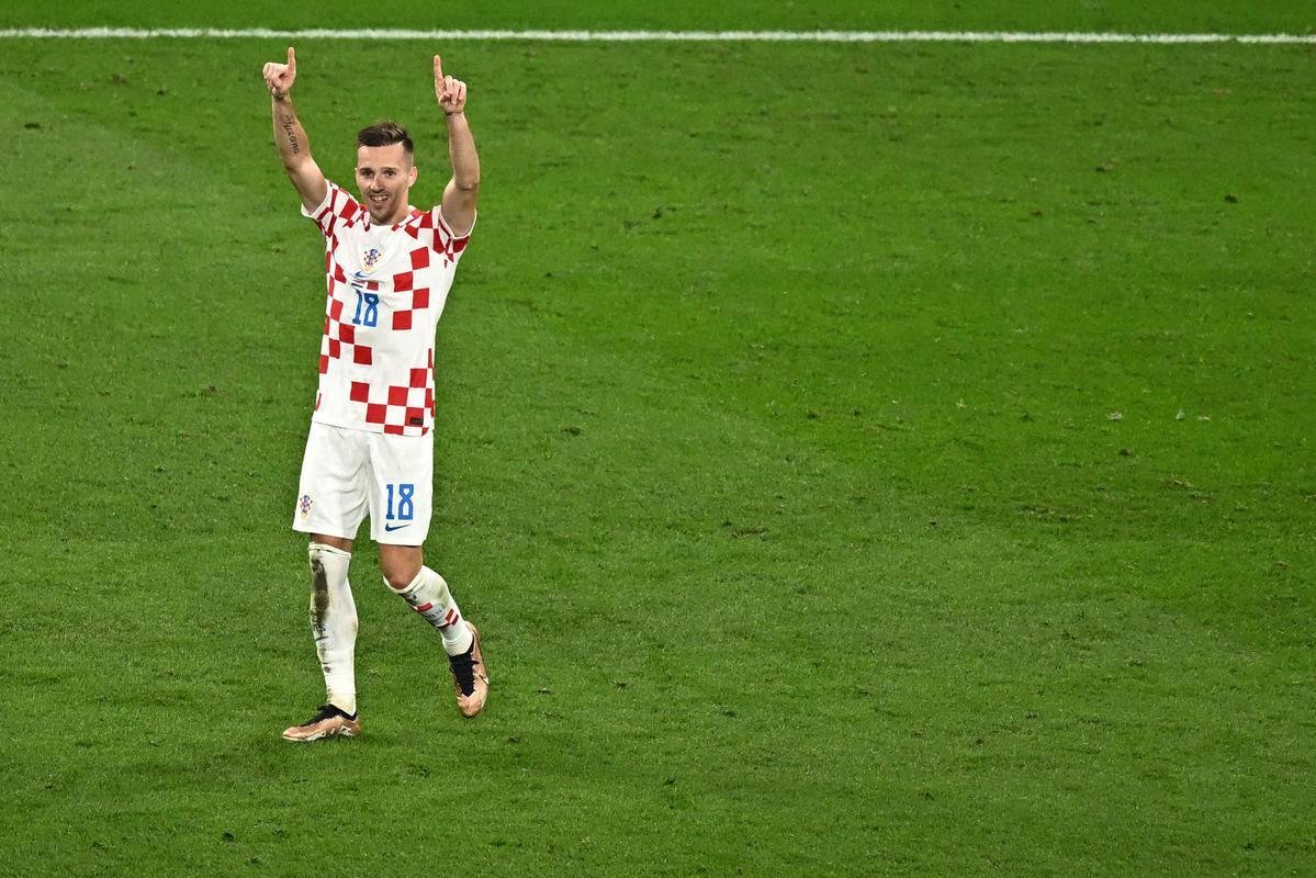 Mislav Orsic marcou um golao e recolocou a Crocia em vantagem no duelo com o Marrocos pelo terceiro lugar da Copa do Mundo: 2 a 1
