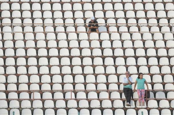 Coimbra venceu o Uberlndia por 1 a 0 e conquistou o trofu do Mdulo II do Campeonato Mineiro