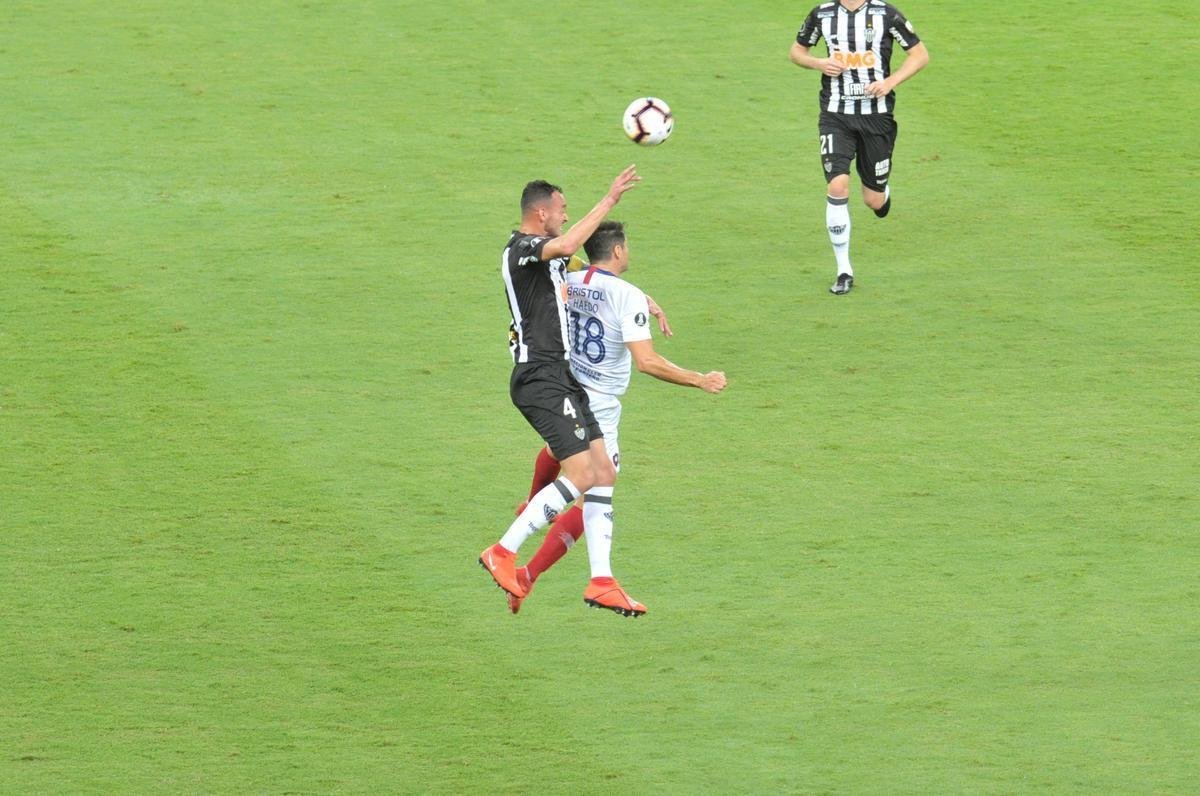 Fotos do duelo entre Atltico e Cerro Porteo, no Mineiro, pelo Grupo E da Copa Libertadores