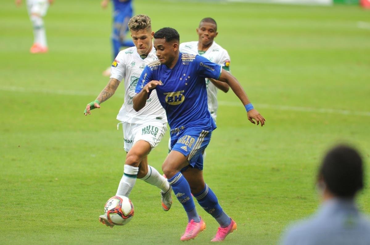 Fotos do clssico de ida da semifinal do Campeonato Mineiro, entre Cruzeiro e Amrica, no Mineiro, em Belo Horizonte