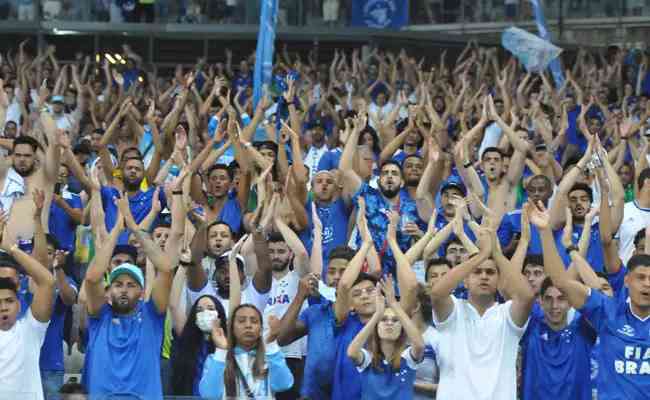 Torcida do Cruzeiro promete grande público para o jogo contra o Fluminense 