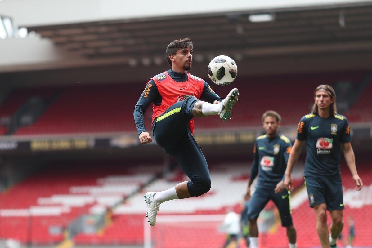 Veja imagens do último treino do Brasil antes do amistoso contra a Croácia