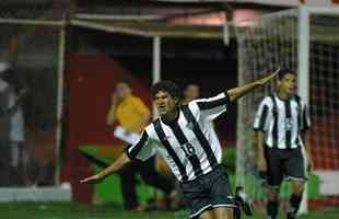 Mrcio Mexerica - O atacante entrou no segundo tempo do duelo contra o Villa Nova, fora de casa, pelo Campeonato Mineiro de 2004, e marcou o gol da vitria por 1 a 0 aos 42 minutos do segundo tempo.
