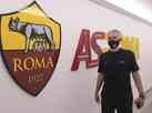 Mourinho assume o comando da Roma e diz estar pronto para um trabalho rduo